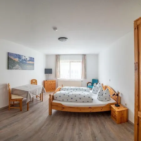 Gaestehaus Marion Affittacamere Dettingen an der Erms